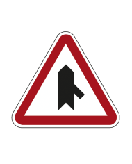 B9C - Entroncamento com Via sem Prioridade Sinalização Rodoviária 